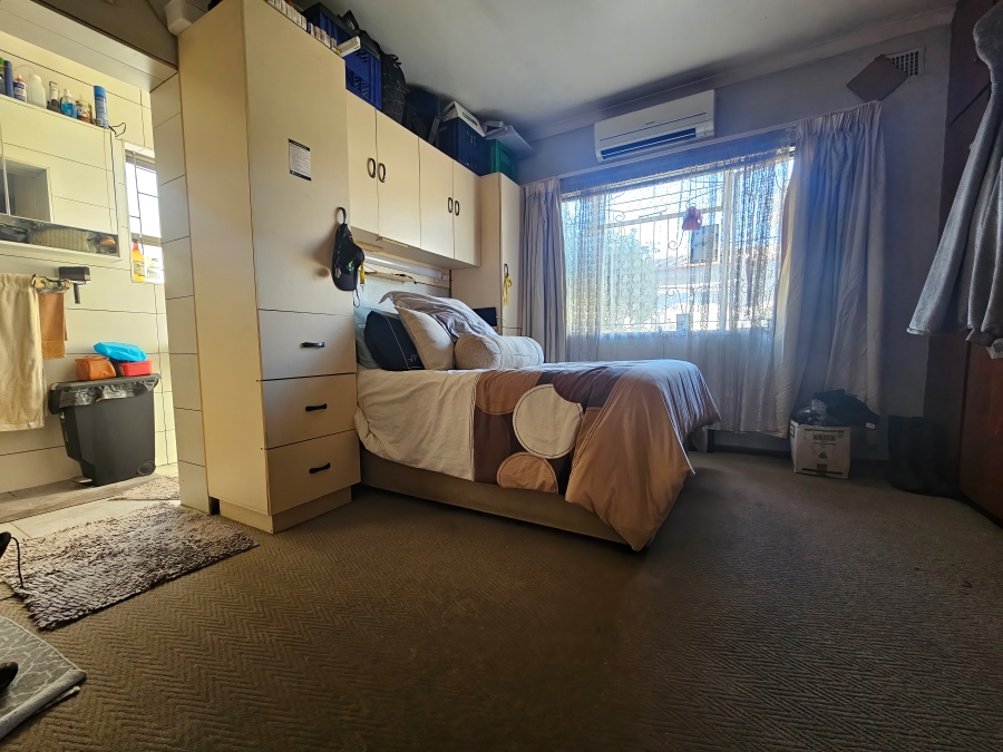 3 Bedroom Property for Sale in Peerless Park North Western Cape